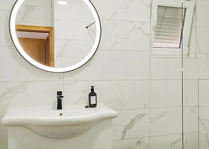 In With Wifi Апартаменты *